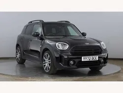 Black Used 2022 Mini Cooper Countryman Exclusive SUV | £23,875 (Expensive)