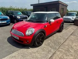 Red Used 2009 Mini Cooper Hatch Hatchback | £2,995 (A bit pricey)