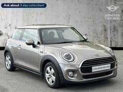 Silver Used 2018 Mini Cooper Hatch Hatchback | £9,715 (Good price)
