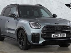 Green Used 2024 Mini Countryman SUV | £32,900 (A bit pricey)