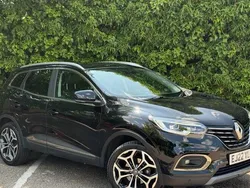 Metallic diamond black Used 2022 Renault Kadjar Techno SUV | £14,147 (Fair price)