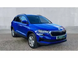 Energy blue New 2025 Skoda Karoq SE SUV | £23,338