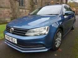 Blue Used 2015 VW Jetta SE Sedan | £8,000 (Fair price)