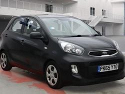 Black Used 2015 Kia Picanto 2 Hatchback | £3,995 (Fair price)