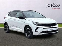 White Used 2022 Vauxhall Grandland X Ultimate SUV | £18,250 (Fair price)