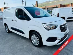 White Used 2020 Vauxhall Combo Sportive MPV | £6,996 (Fair price)