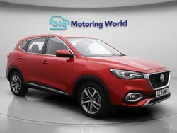 Red Used 2022 MG HS Exclusive SUV | £14,700 (Fair price)