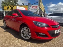 Red Used 2015 Vauxhall Astra Excite Hatchback | £5,699 (Good price)