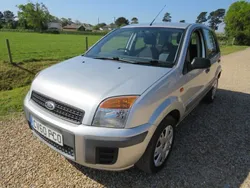 Silver Used 2010 Ford Fusion Style Hatchback | £2,950 (Fair price)