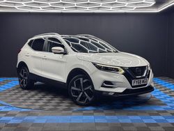 White Used 2018 Nissan Qashqai Tekna SUV | £8,890 (Fair price)