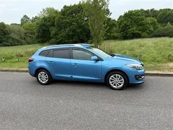Electric blue Used 2014 Renault Mégane GrandTour Dynamique Estate | £2,995 (Super price)