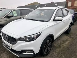 White Used 2018 MG ZS Exclusive Sedan | £11,195 (Fair price)