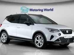 White Used 2023 Seat Arona FR SUV | £16,000 (Fair price)