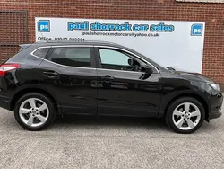 Black Used 2016 Nissan Qashqai N-TEC SUV | £7,975 (Good price)