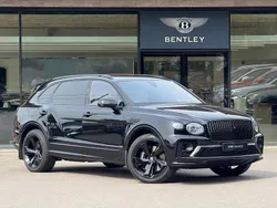 Black Used 2022 Bentley Bentayga SUV | £133,950 (Expensive)