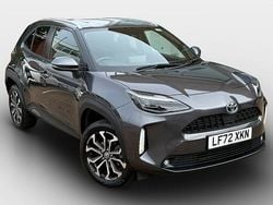 Used 2025 Toyota Yaris Hybrid Design Estate | £18,999 (Super price)