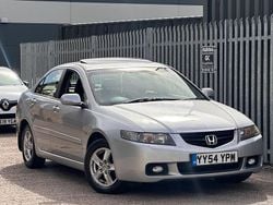 Silver Used 2005 Honda Accord Executive Sedan | £2,495 (Fair price)