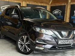 Black Used 2017 Nissan Qashqai N-Connecta SUV | £7,995 (Fair price)