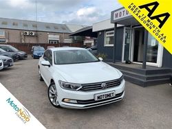 White Used 2015 VW Passat SE Sedan | £8,770 (Expensive)