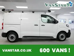 White Used 2022 Vauxhall Vivaro Van | £13,989 (Fair price)