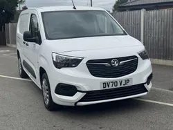 White Used 2020 Vauxhall Combo Sportive MPV | £9,500 (Fair price)