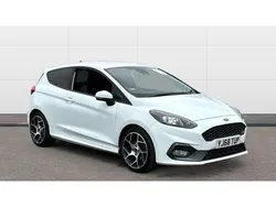 White Used 2018 Ford Fiesta ST Hatchback | £9,995 (Fair price)