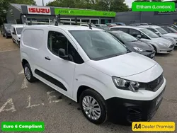 White Used 2020 Peugeot Partner MPV | £8,999 (Fair price)