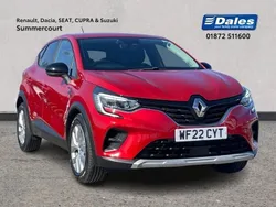 Red Used 2022 Renault Captur Iconic SUV | £13,000 (Fair price)