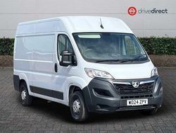 Solid kaolin white Used 2024 Vauxhall Movano S Van | £17,749 (Fair price)
