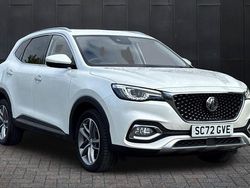 White Used 2022 MG HS Exclusive SUV | £13,691 (Fair price)