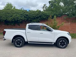 White Used 2020 Nissan Navara Tekna Pickup | £11,995 (Expensive)
