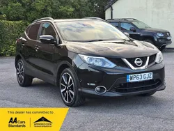 Black Used 2014 Nissan Qashqai Tekna SUV | £4,595 (Fair price)