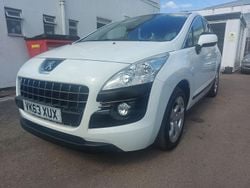 White Used 2013 Peugeot 3008 Active Hatchback | £3,495 (Fair price)