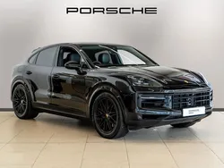 Black Used 2025 Porsche Cayenne SUV | £93,490 (Expensive)