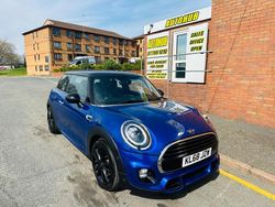 Blue Used 2019 Mini Cooper Hatch Hatchback | £10,490 (Fair price)