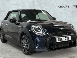 Black Used 2021 Mini Cooper S Exclusive Hatchback | £22,350 (Fair price)