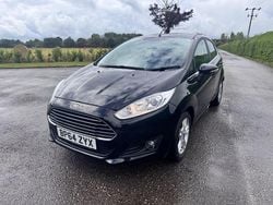 Black Used 2015 Ford Fiesta Zetec Hatchback | £3,250 (Good price)