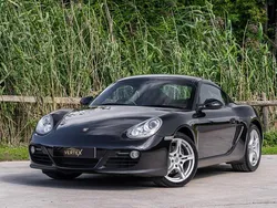 Black Used 2011 Porsche Cayman Coupe | £23,495 (Fair price)