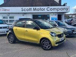 Yellow Used 2016 Smart ForFour Premium Hatchback | £5,999 (Fair price)