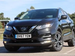 Black Used 2017 Nissan Qashqai N-Connecta SUV | £6,990 (Fair price)