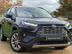 Used 2025 Toyota RAV4 Hybrid SUV | £30,277 (Good price)