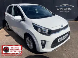 White Used 2017 Kia Picanto 2 Hatchback | £6,995 (Fair price)