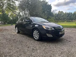 Black Used 2011 Vauxhall Astra Elite Hatchback | £1,650 (Super price)