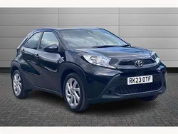 Black Used 2023 Toyota Aygo PURE Hatchback | £11,295 (Fair price)
