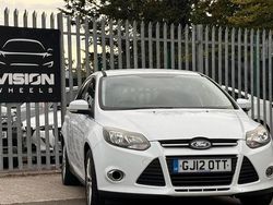 White Used 2012 Ford Focus Zetec Hatchback | £2,195 (Fair price)