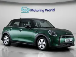 Used 2021 Mini Cooper Classic Hatchback | £14,300 (Fair price)