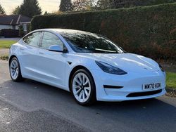 White Used 2020 Tesla Model 3 Standard Range Plus Sedan | £17,495 (Fair price)