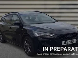 Black Used 2022 Ford Focus ST-Line Estate | £14,699 (Fair price)