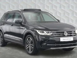 Grey Used 2023 VW Tiguan Elegance SUV | £26,378 (Fair price)