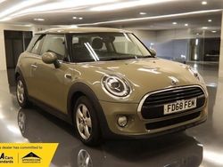 Grey Used 2018 Mini Cooper Classic Hatchback | £9,050 (Fair price)